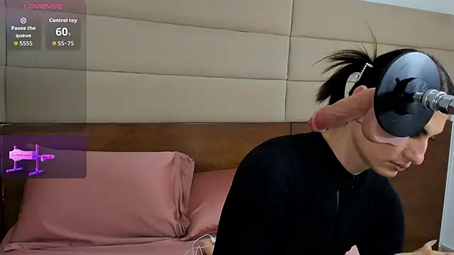 shantall skinny online show from November 20, 2025, 3:18 am