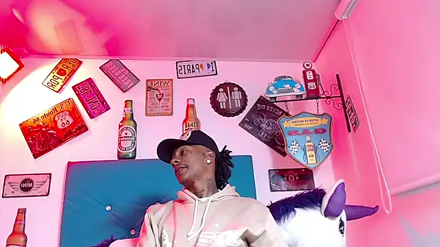 Snapshot of lili_roussi chatting on November 4, 2025, 12:14 am lili roussi online show from November 4, 2025, 12:14 am