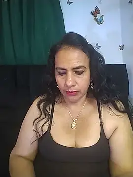 AlexaNovoa  online show from May 20, 2026, 1:57 am