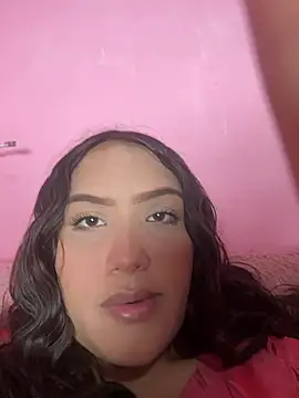 Snapshot of iamsara_21 chatting on April 5, 2026, 6:31 am iamsara 21 online show from April 5, 2026, 6:31 am