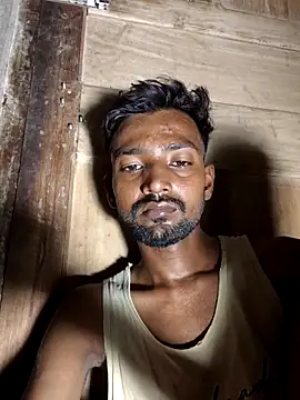 India HOT23 online show from April 23, 2026, 6:42 pm