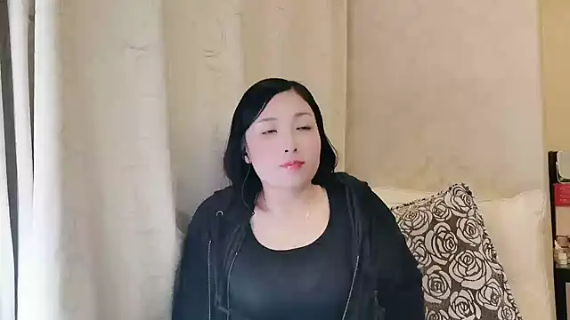 Rachel-6600 online show from December 22, 2025, 3:45 pm