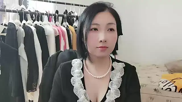 Rachel-6600 online show from January 6, 2026, 1:53 am