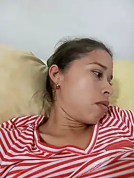 Sexi girl29 online show from November 28, 2025, 8:47 am