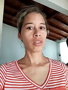 Sexi girl29 online show from February 13, 2026, 1:33 pm