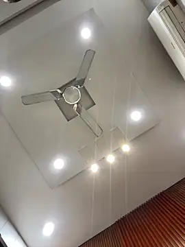 lustyindiancouple online show from March 22, 2025, 12:04 pm