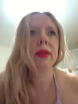 Snapshot of Irina3718 chatting on July 11, 2026, 8:53 pm Irina3718 online show from July 11, 2026, 8:53 pm