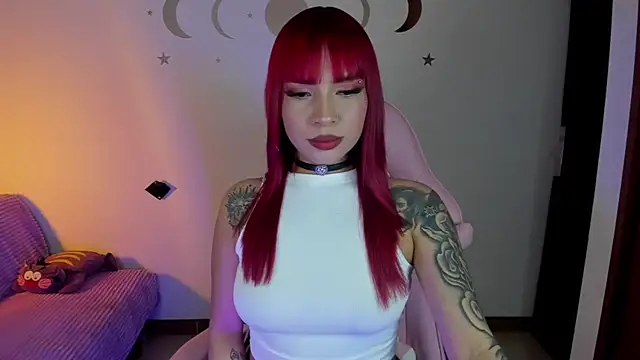 Snapshot of Ada_luna01 chatting on September 12, 2025, 5:40 am Ada luna01 online show from September 12, 2025, 5:40 am