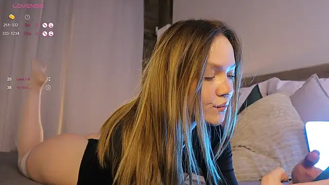 sinfulsmile  online show from March 16, 2025, 1:07 am