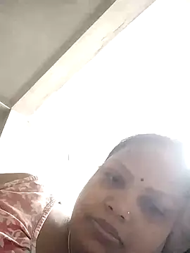 Snapshot of Arohi35 chatting on March 20, 2025, 1:48 pm Arohi35 online show from March 20, 2025, 1:48 pm