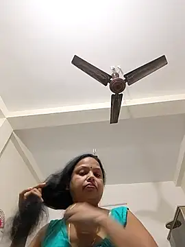 Snapshot of Arohi35 chatting on September 22, 2025, 4:35 pm Arohi35 online show from September 22, 2025, 4:35 pm