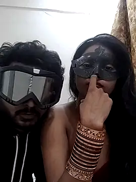 Snapshot of priyanshi-4u chatting on November 30, 2025, 7:47 pm priyanshi-4u online show from November 30, 2025, 7:47 pm