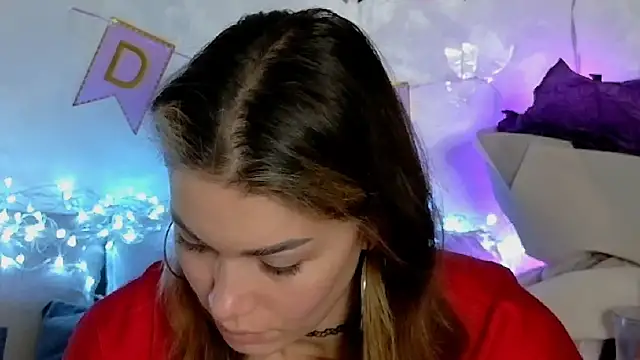 SweetDarling7 online show from December 15, 2025, 5:19 pm