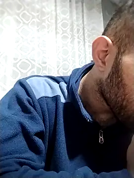 Snapshot of Francescodicristina44 chatting on February 12, 2026, 12:21 am Francescodicristina44 online show from February 12, 2026, 12:21 am