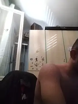 Francescodicristina44 online show from June 3, 2026, 3:06 pm
