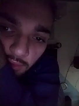 Snapshot of Francescodicristina44 chatting on February 11, 2026, 9:09 am Francescodicristina44 online show from February 11, 2026, 9:09 am