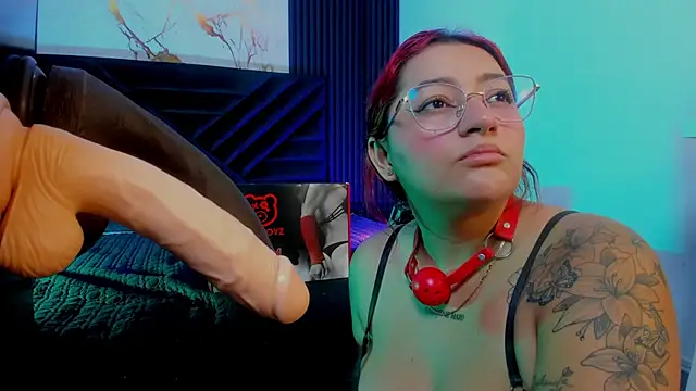 Snapshot of airamclair chatting on November 4, 2025, 7:28 pm airamclair online show from November 4, 2025, 7:28 pm