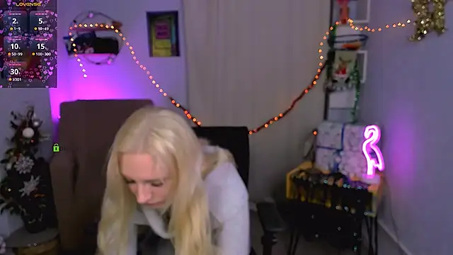 Snapshot of madam_uliis chatting on January 8, 2026, 6:25 pm madam uliis online show from January 8, 2026, 6:25 pm