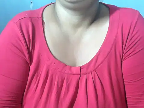 Snapshot of clover_cams1874 chatting on September 17, 2025, 5:59 pm clover cams1874 online show from September 17, 2025, 5:59 pm