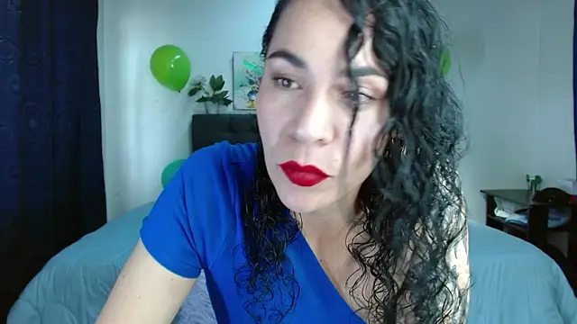 Snapshot of mia_velvet1 chatting on March 20, 2025, 2:10 pm mia velvet1 online show from March 20, 2025, 2:10 pm