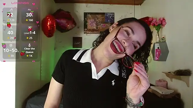 mia velvet1 online show from March 9, 2026, 3:04 pm