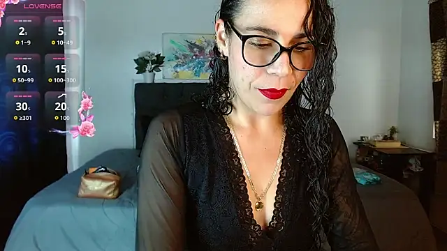 Snapshot of mia_velvet1 chatting on September 30, 2025, 3:07 pm mia velvet1 online show from September 30, 2025, 3:07 pm