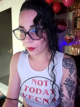 mia velvet1 online show from February 17, 2026, 2:36 pm