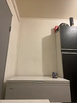 Hugo34bg online show from October 29, 2025, 2:32 am