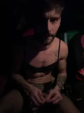 Hugo34bg online show from February 13, 2026, 5:46 pm