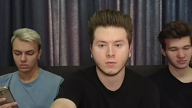 Snapshot of boys_sobolisha chatting on September 22, 2025, 1:06 pm boys sobolisha online show from September 22, 2025, 1:06 pm
