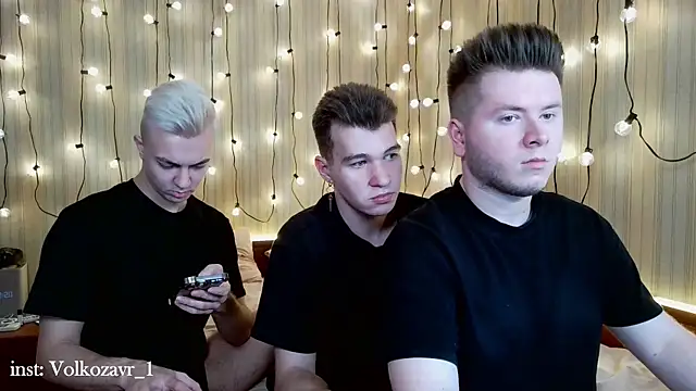Snapshot of boys_sobolisha chatting on March 18, 2025, 7:22 pm boys sobolisha online show from March 18, 2025, 7:22 pm