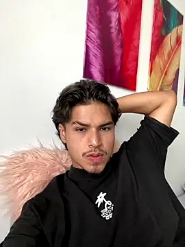 MathewAdams online show from September 27, 2025, 4:02 pm