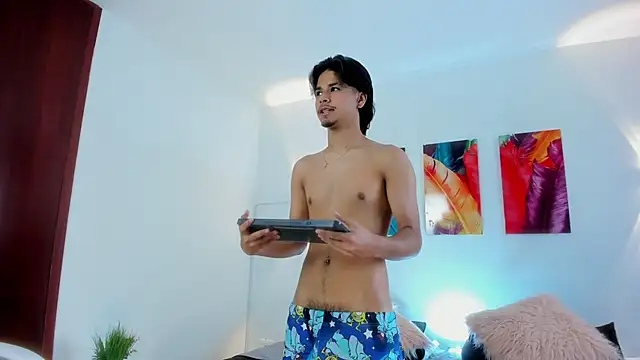 MathewAdams online show from November 1, 2025, 1:38 pm