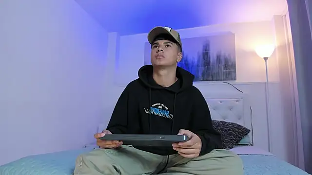 MathewAdams online show from March 21, 2025, 1:45 pm