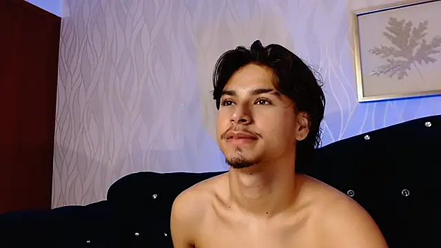 MathewAdams online show from November 13, 2025, 6:56 pm