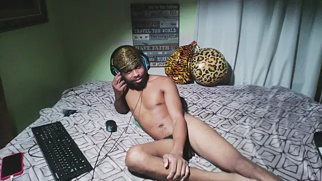 Snapshot of anthonyroth chatting on September 29, 2025, 1:34 am anthonyroth online show from September 29, 2025, 1:34 am