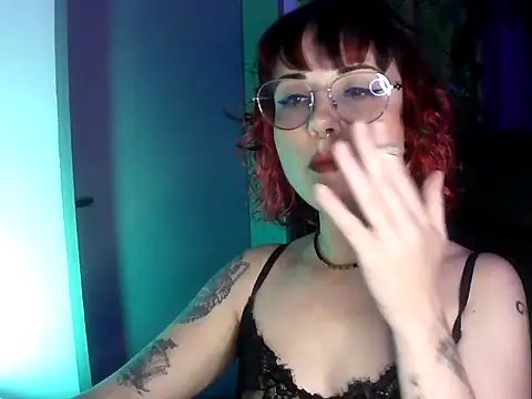 Acid Girl Ofc online show from October 28, 2025, 4:24 am