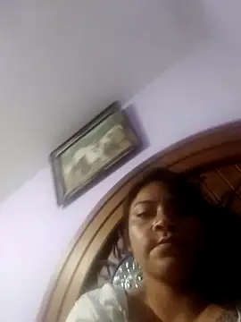 Snapshot of theMonsP chatting on November 16, 2025, 2:16 am theMonsP online show from November 16, 2025, 2:16 am