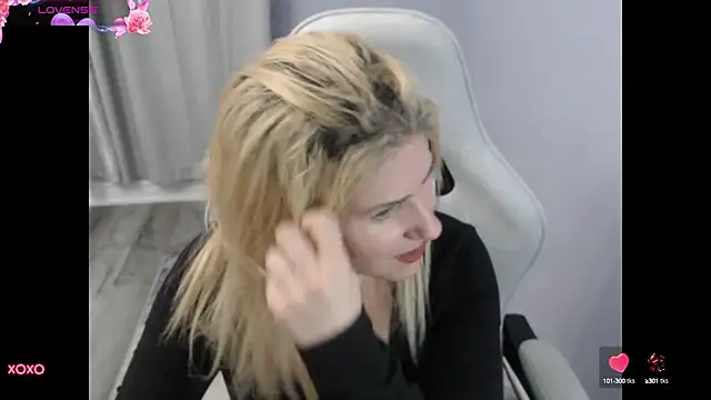 BellaStar84 online show from October 17, 2025, 12:29 pm