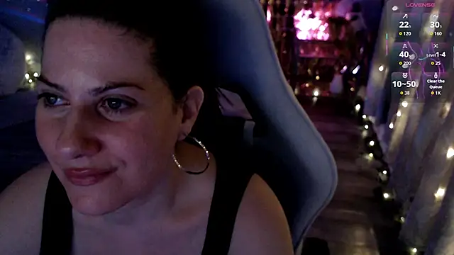 Snapshot of BellaStar84 chatting on April 20, 2026, 7:11 am BellaStar84 online show from April 20, 2026, 7:11 am