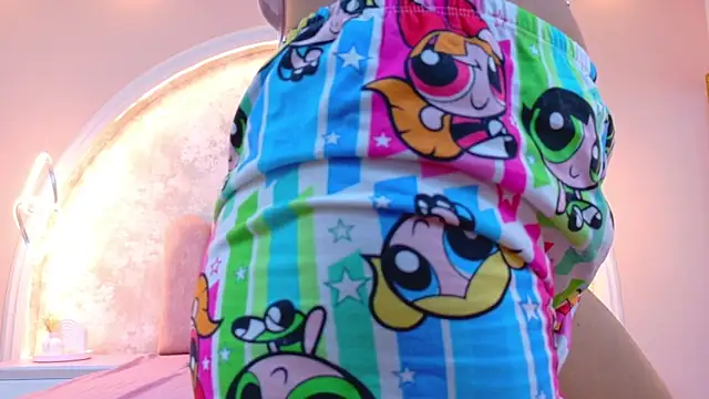 Snapshot of CamilaJohnston chatting on October 21, 2025, 8:41 pm CamilaJohnston online show from October 21, 2025, 8:41 pm