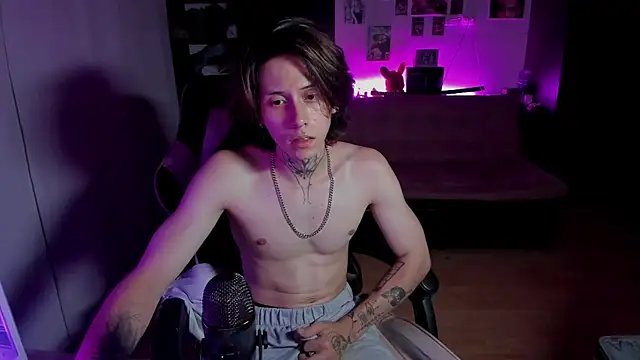 xIce Boy online show from May 15, 2026, 11:36 pm