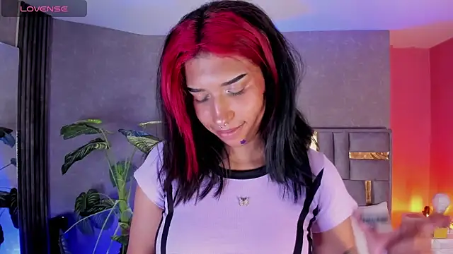 Karin Ks online show from May 23, 2026, 3:16 am