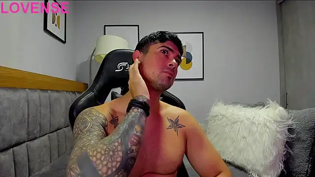 Dante Storm online show from October 15, 2025, 9:28 am