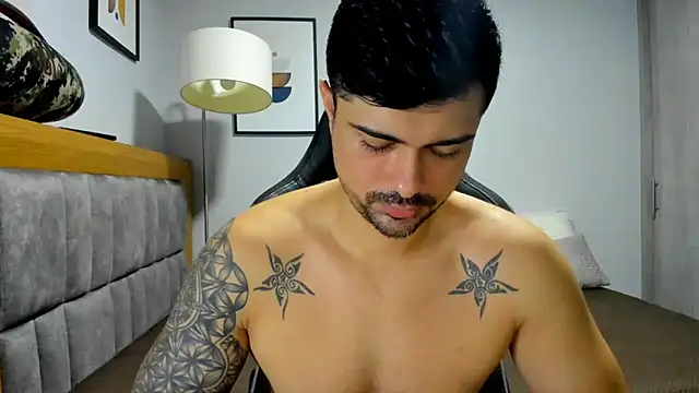 Dante Storm online show from December 18, 2025, 2:38 am