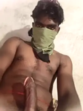 PolarFriend0 online show from April 6, 2026, 6:25 am