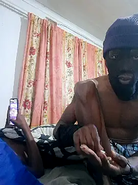 Snapshot of Shaka2428 chatting on March 20, 2025, 10:07 pm Shaka2428 online show from March 20, 2025, 10:07 pm