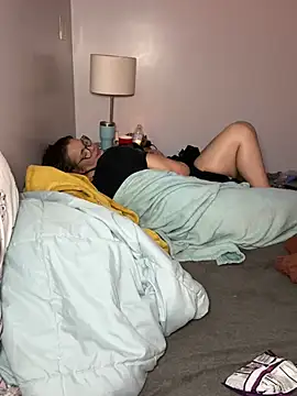 Snapshot of A-chorros chatting on March 23, 2025, 5:54 am A-chorros online show from March 23, 2025, 5:54 am