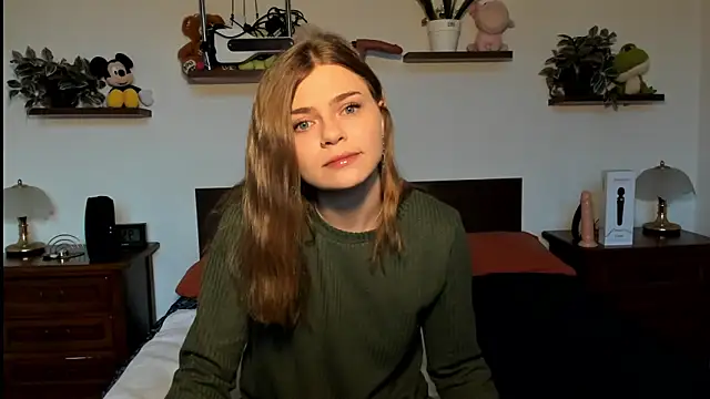 Snapshot of HaleyReedme chatting on February 11, 2026, 8:03 am HaleyReedme online show from February 11, 2026, 8:03 am