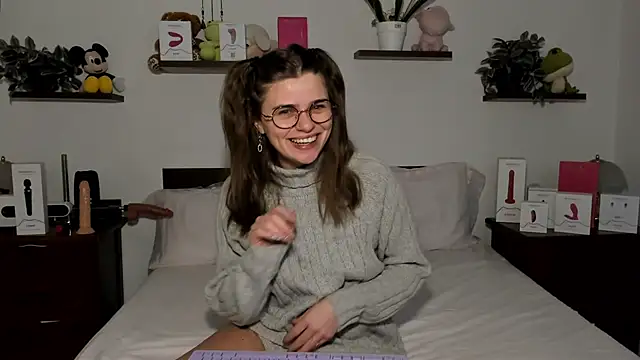 Snapshot of HaleyReedme chatting on February 27, 2026, 7:52 am HaleyReedme online show from February 27, 2026, 7:52 am